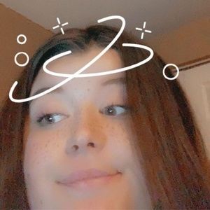 Meet your Posher, Abigail